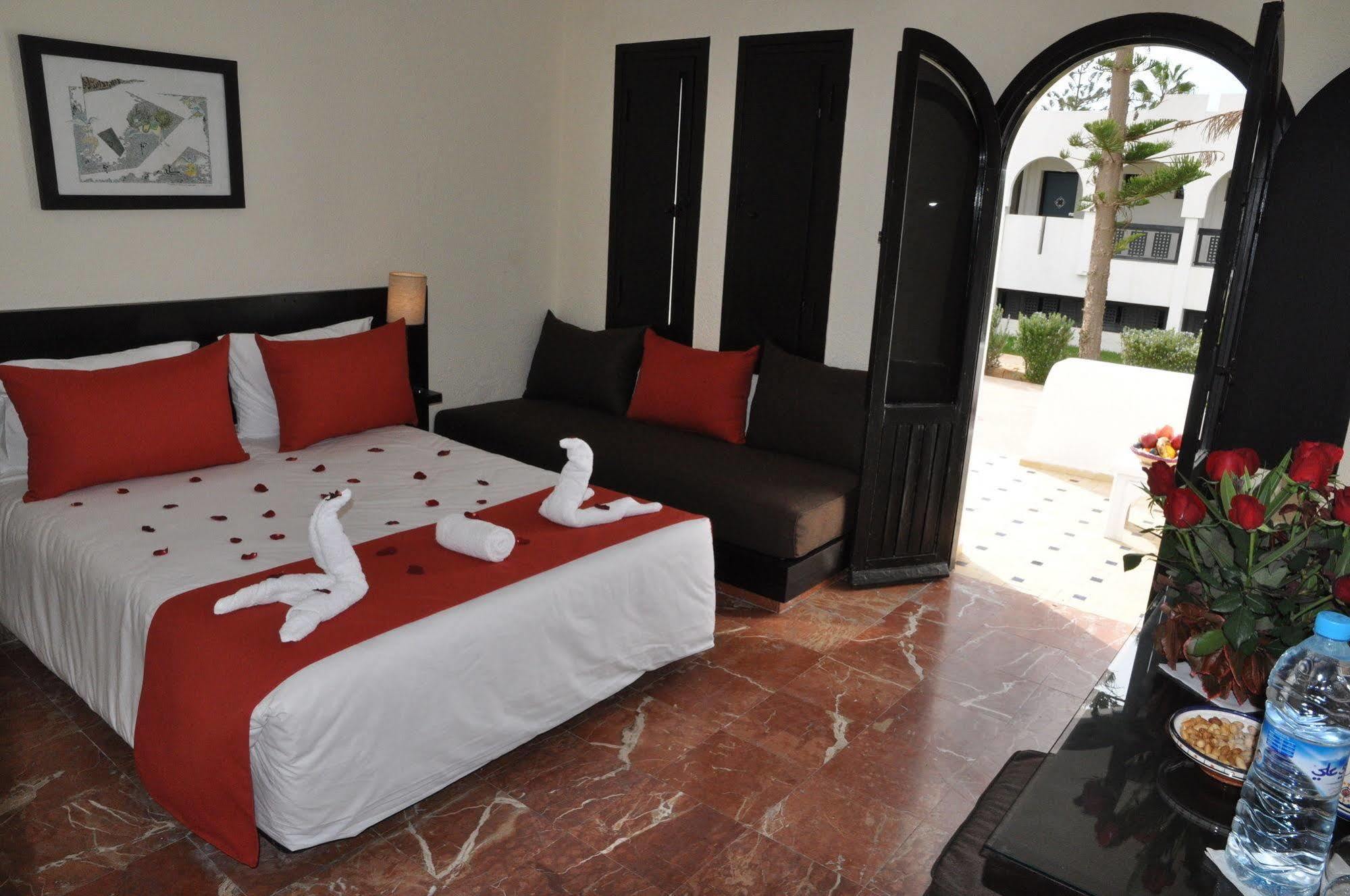 Hotel Les Omayades Агадир Екстериор снимка